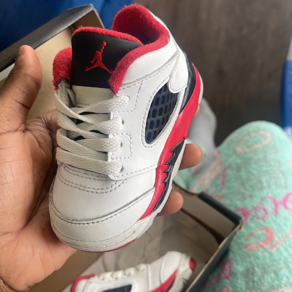 Jordan - Picture 2 of 3